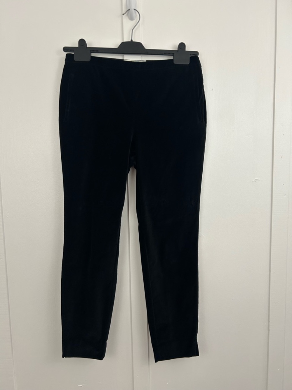 Boden womens black velvet pants straight leg size 8R